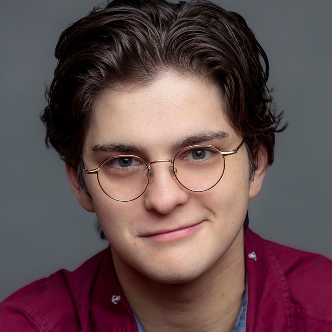 A portrait of Dustin Parsons